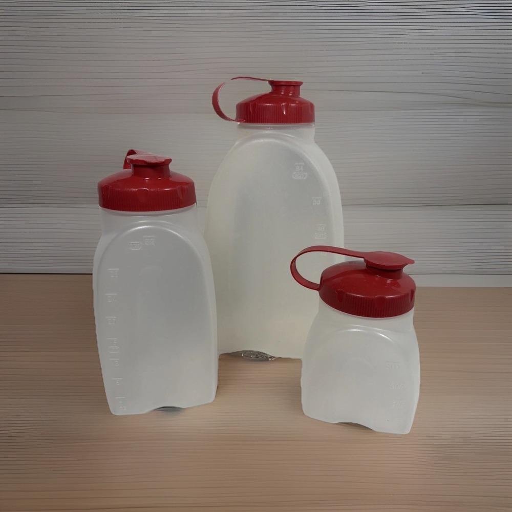 3 Rubbermaid Servin Saver Juice Bottle Drink Containers 16~32~64 oz Red Lids
